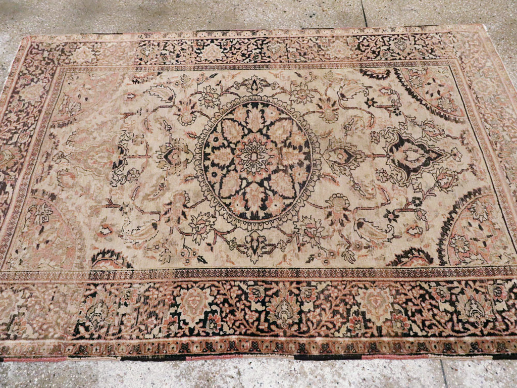 Antique Persian Dorokhsh Rug, No.13385 - Gss