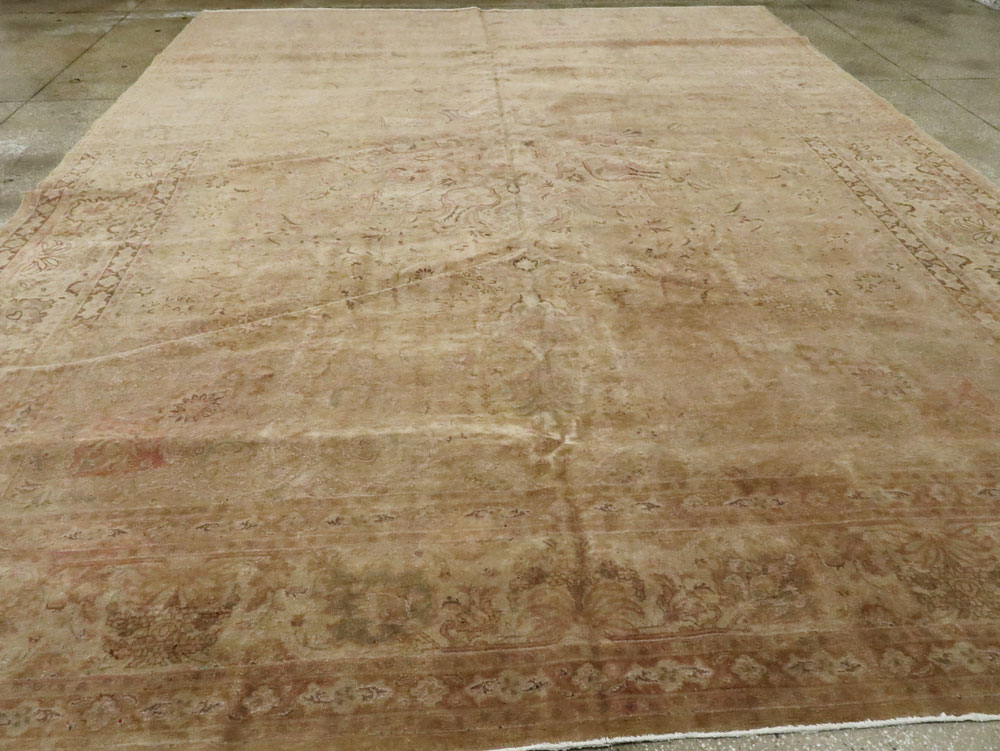Antique Persian Tabriz Carpet, No.13399 - Gss