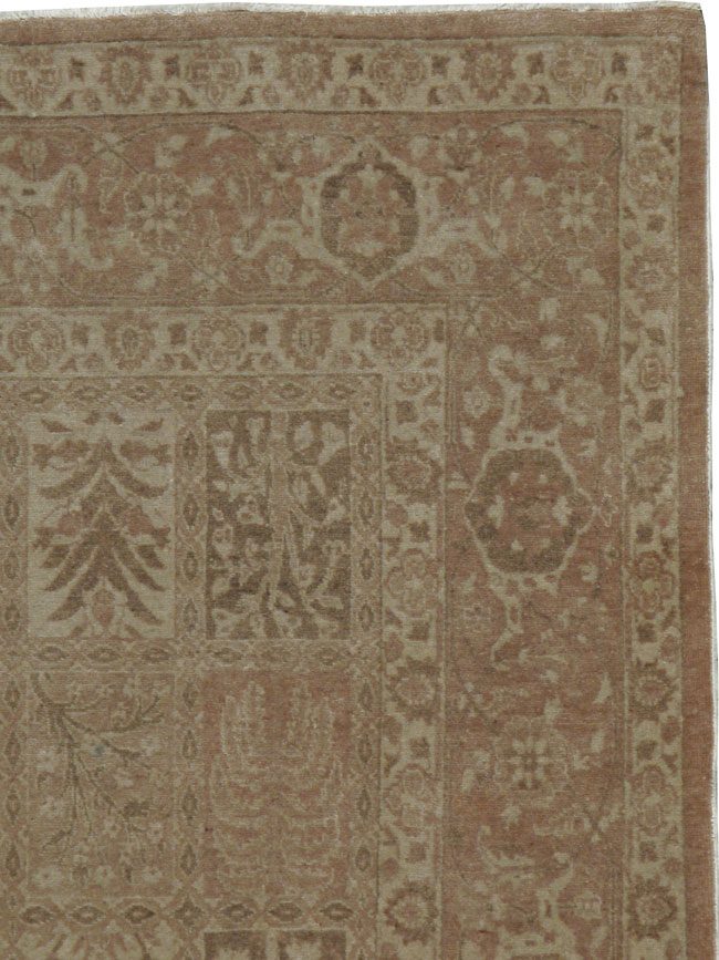 Antique Persian Tabriz Rug, No.13441 - Gss
