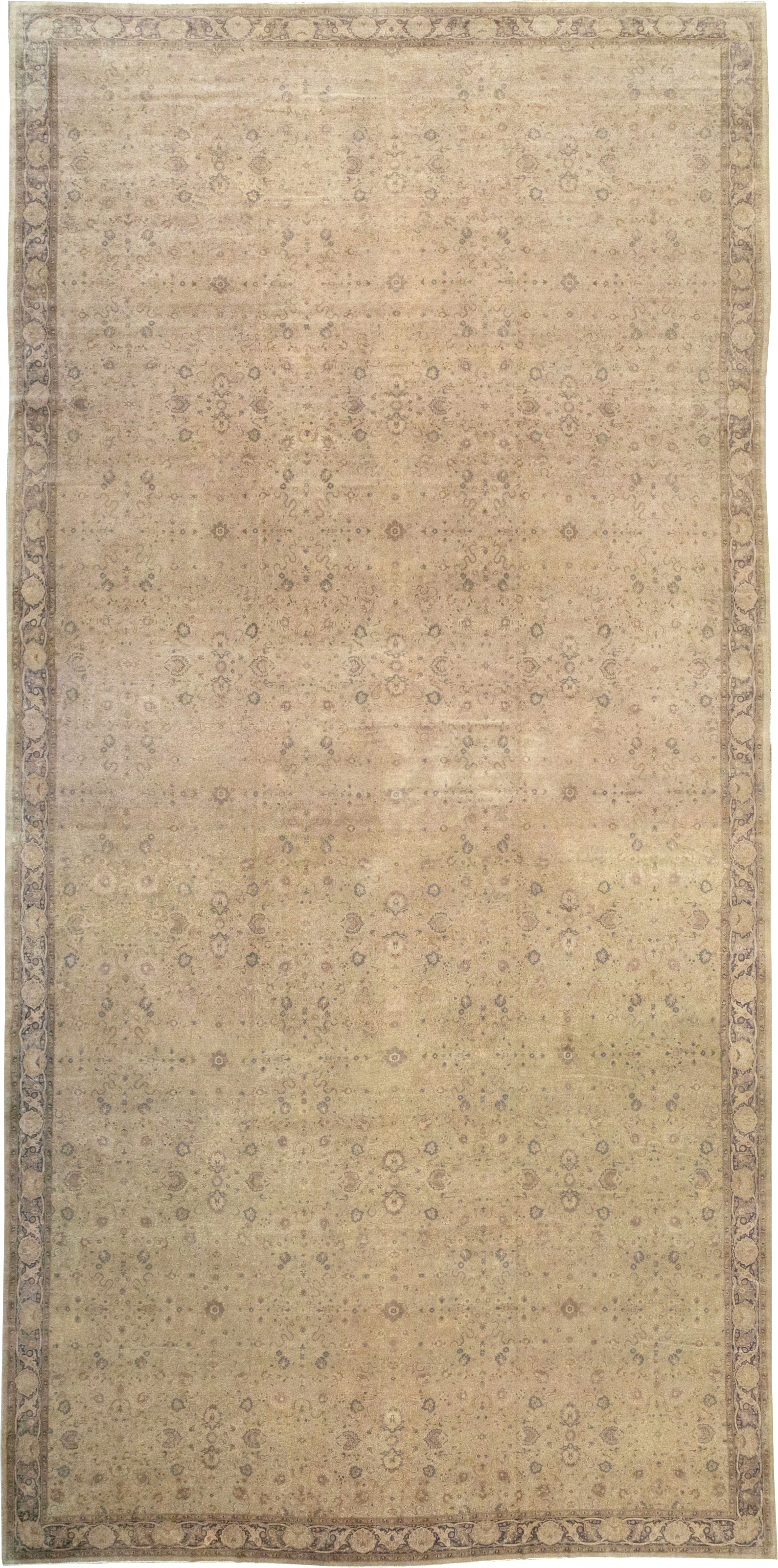 Antique Turkish Herekeh Oversize Carpet, No.13453 - Gss