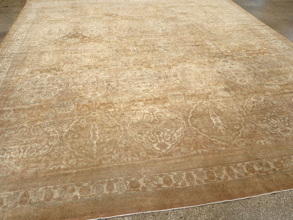 Antique Indian Agra Square Room Size Carpet, No.13455 - Gss