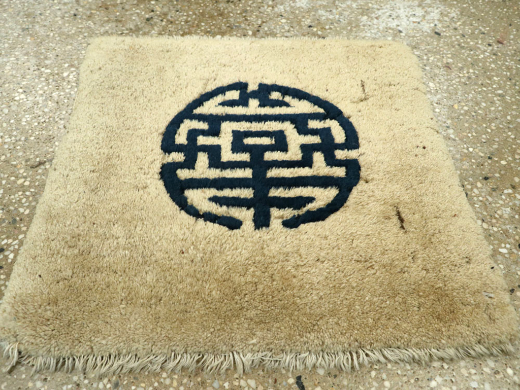 Antique Chinese Peking Rug, No.13505 - Gss