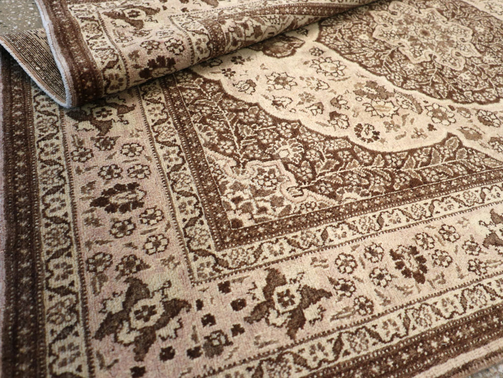 Antique Persian Tabriz Rug, No.13557 - Gss
