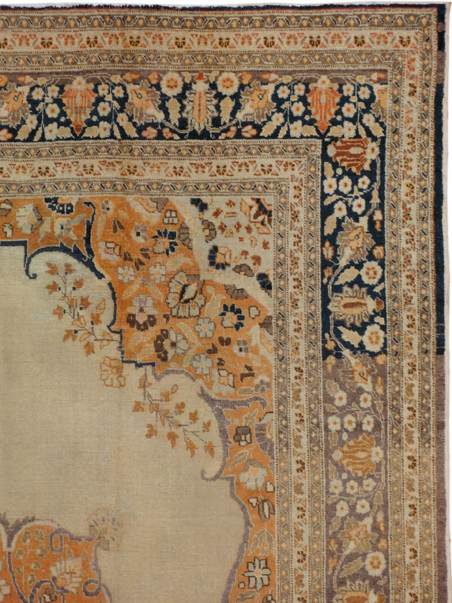 Antique Persian Tabriz Carpet, No.13585 - Gss
