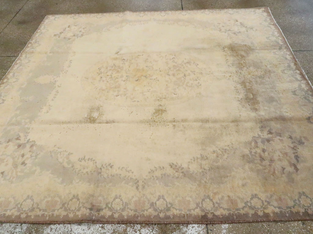 Vintage Indian Lahore Rug, No.13640 - Gss