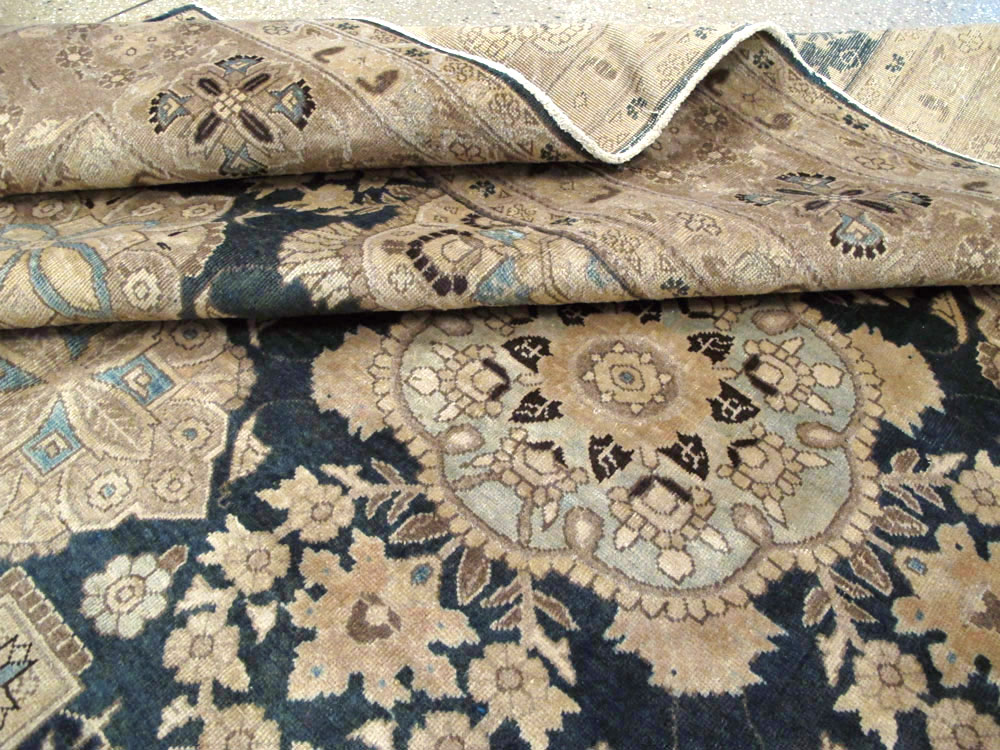 Antique Persian Tabriz Carpet, No.13641 - Gss