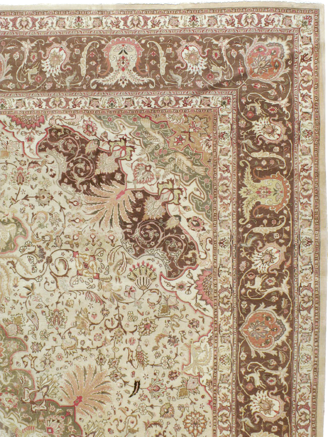 Antique Persian Tabriz Carpet, No.13660 - Gss