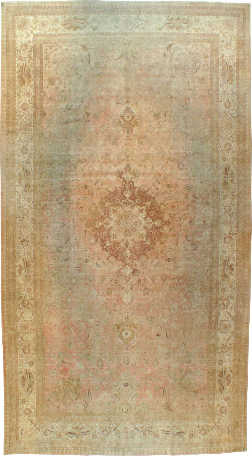 Vintage Persian Tabriz Carpet, No.13693 - Gss