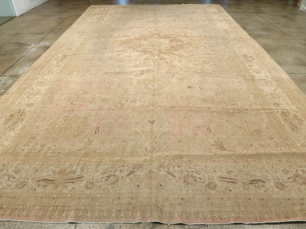 Vintage Persian Tabriz Carpet, No.13693 - Gss