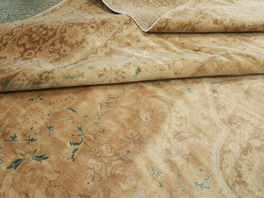 Vintage Persian Tabriz Carpet, No.13706 - Gss