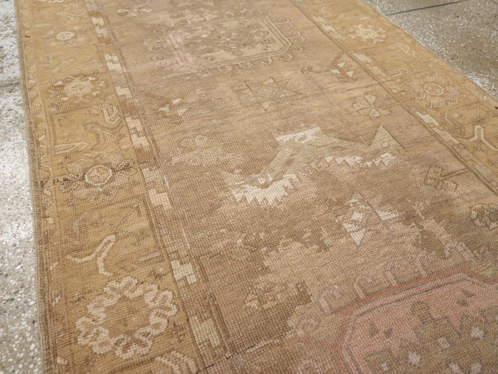 An Oushak Runner, No.13773 - Gss