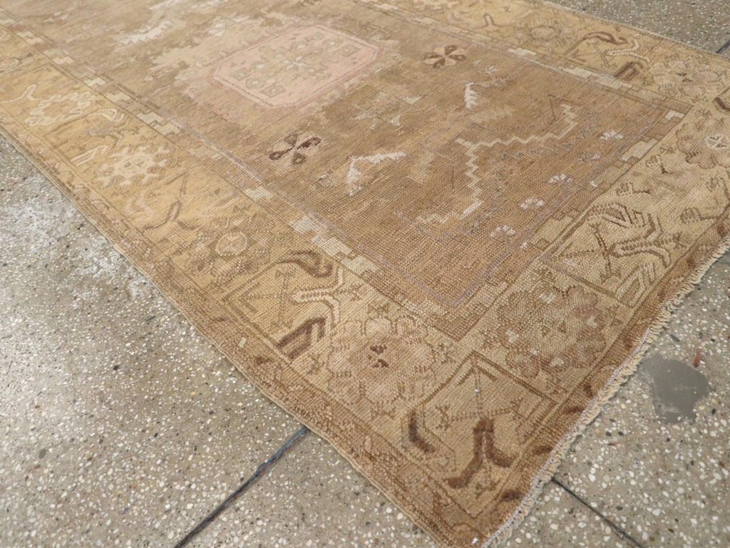 An Oushak Runner, No.13773 - Gss