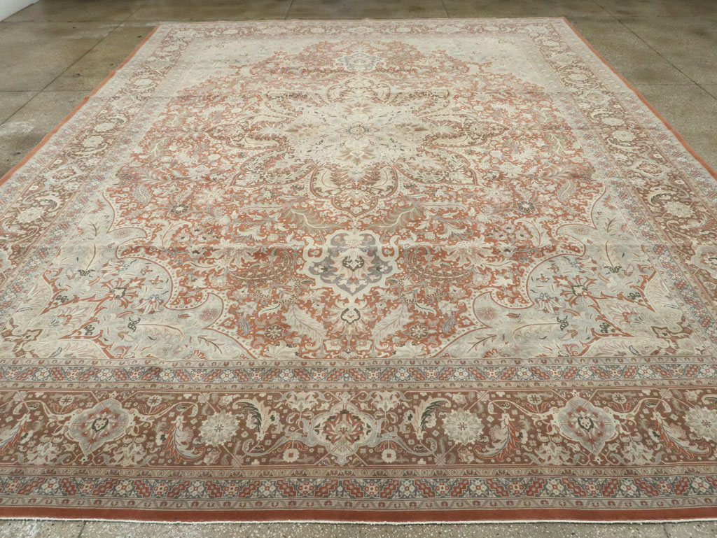 Vintage Persian Tabirz Carpet, No.13815 - Gss