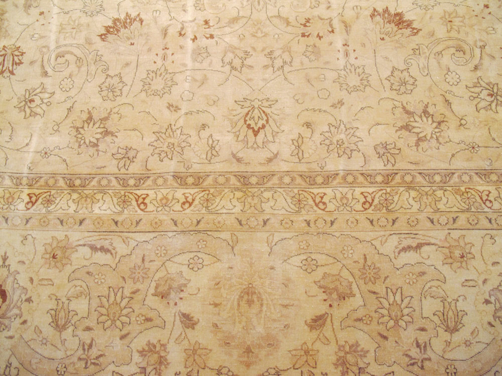 Antique Persian Tabriz Carpet, No.13817 - Gss