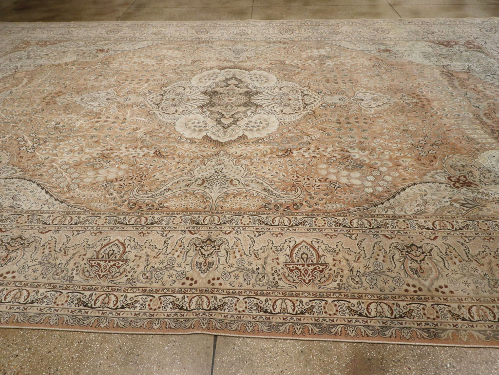 Vintage Tabriz Persian Carpet, No.13818 - Gss