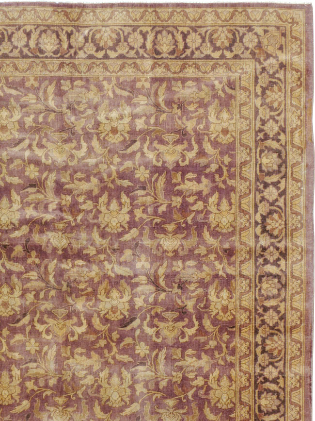Vintage Indian Lahore Carpet, No.13838 - Gss