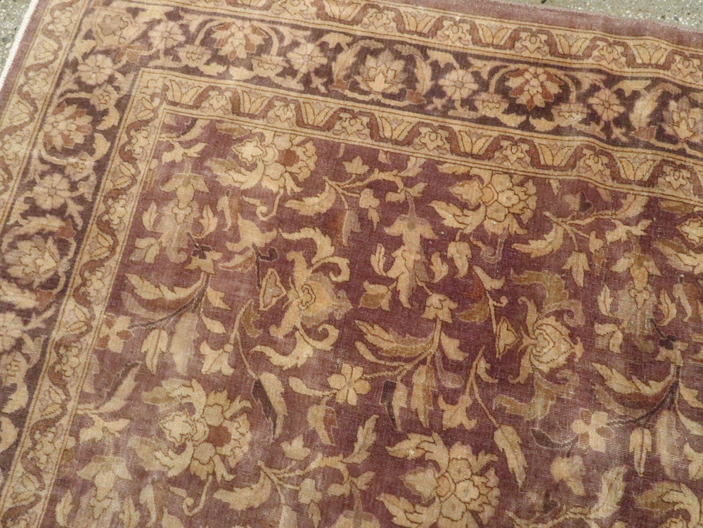 Vintage Indian Lahore Carpet, No.13838 - Gss