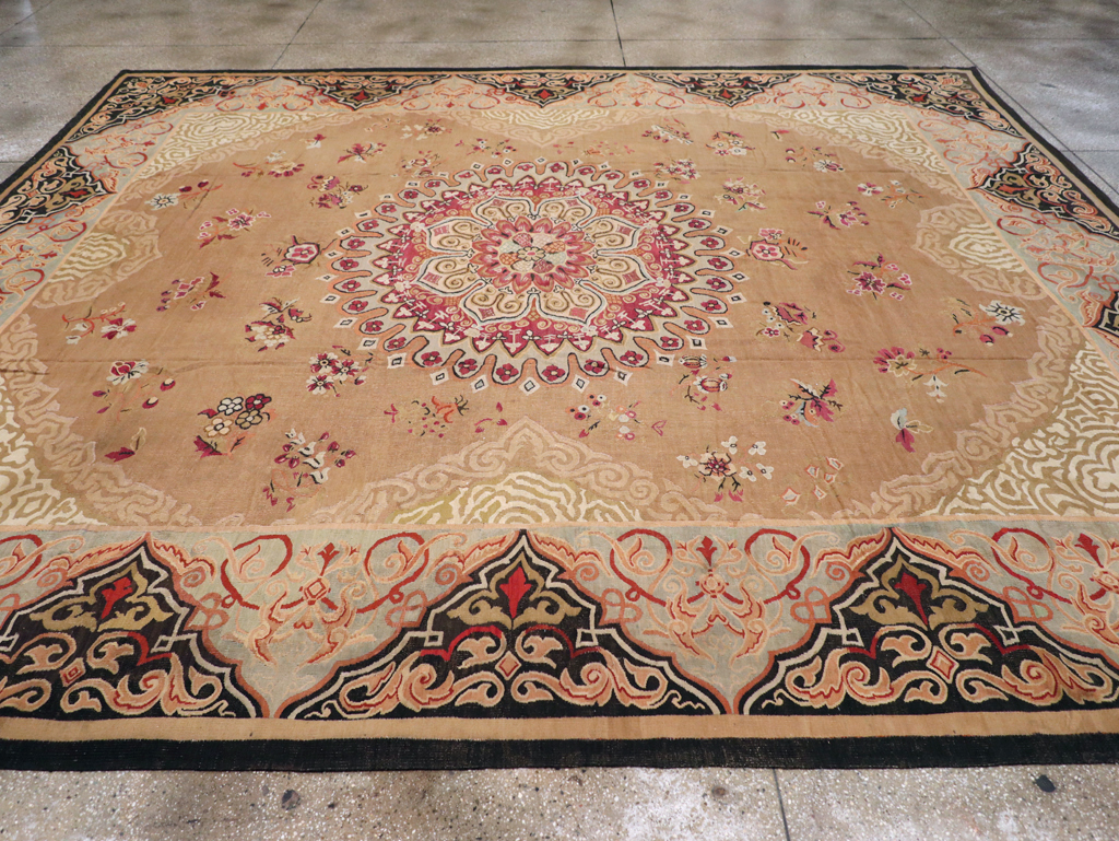 Antique French Aubusson Carpet, No.13841 - Gss