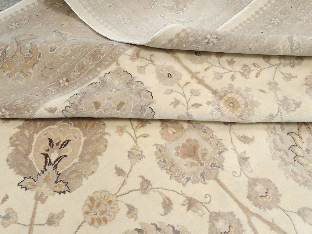 Vintage Persian Tabriz Carpet, No.13844 - Gss