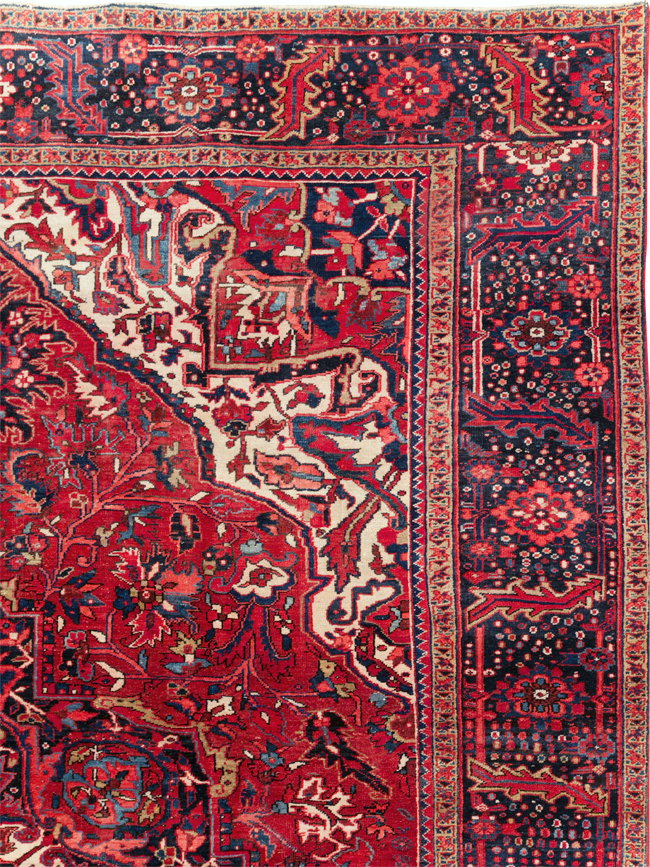 Vintage Persian Heriz Room Size Carpet, No.13870 - Gss