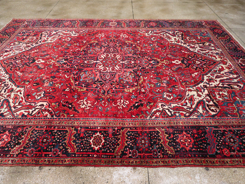 Vintage Persian Heriz Room Size Carpet, No.13870 - Gss