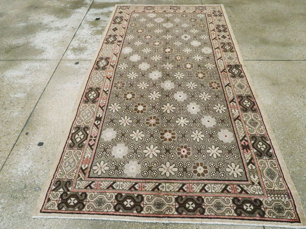 Vintage East Turkestan Khotan Rug, No.13885 - Gss