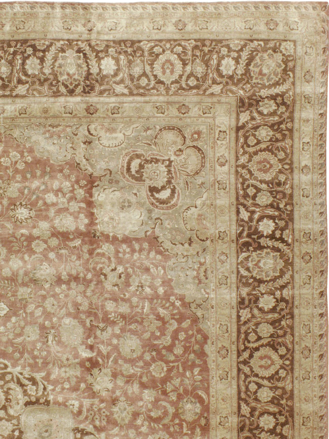 Vintage Persian Tabirz Carpet, No.13901 - Gss