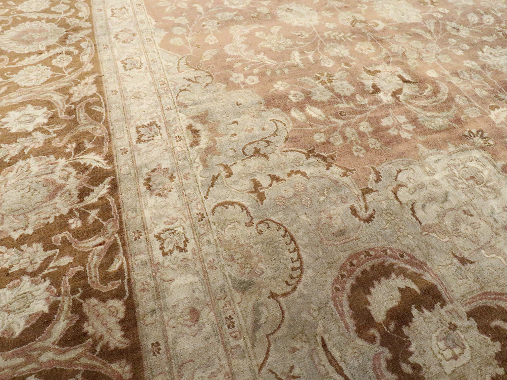 Vintage Persian Tabirz Carpet, No.13901 - Gss