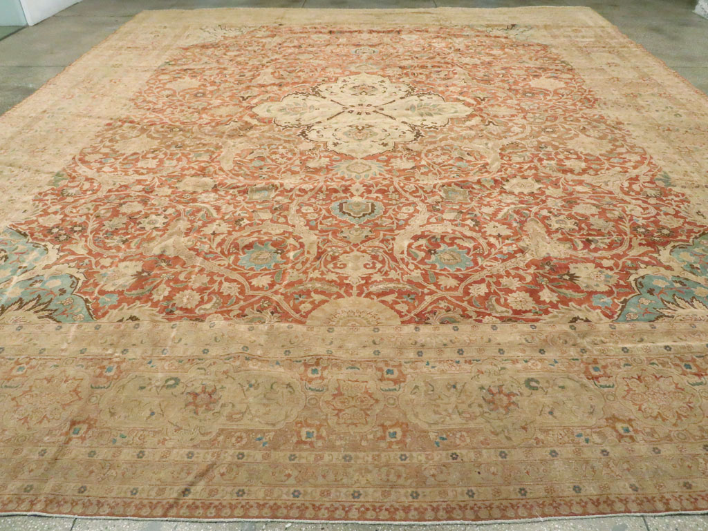 Vintage Persian Tabriz Carpet, No.13920 - Gss