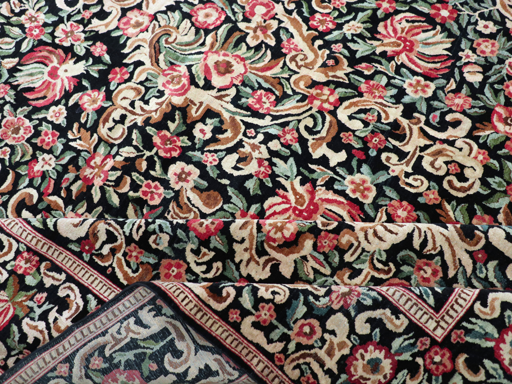 Antique Persian Kashan Carpet, No.13921 - Gss
