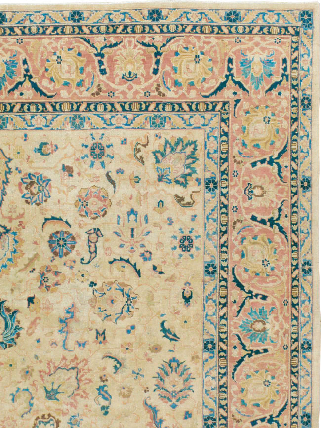 Vintage Persian Tabriz Carpet, No.13937 - Gss