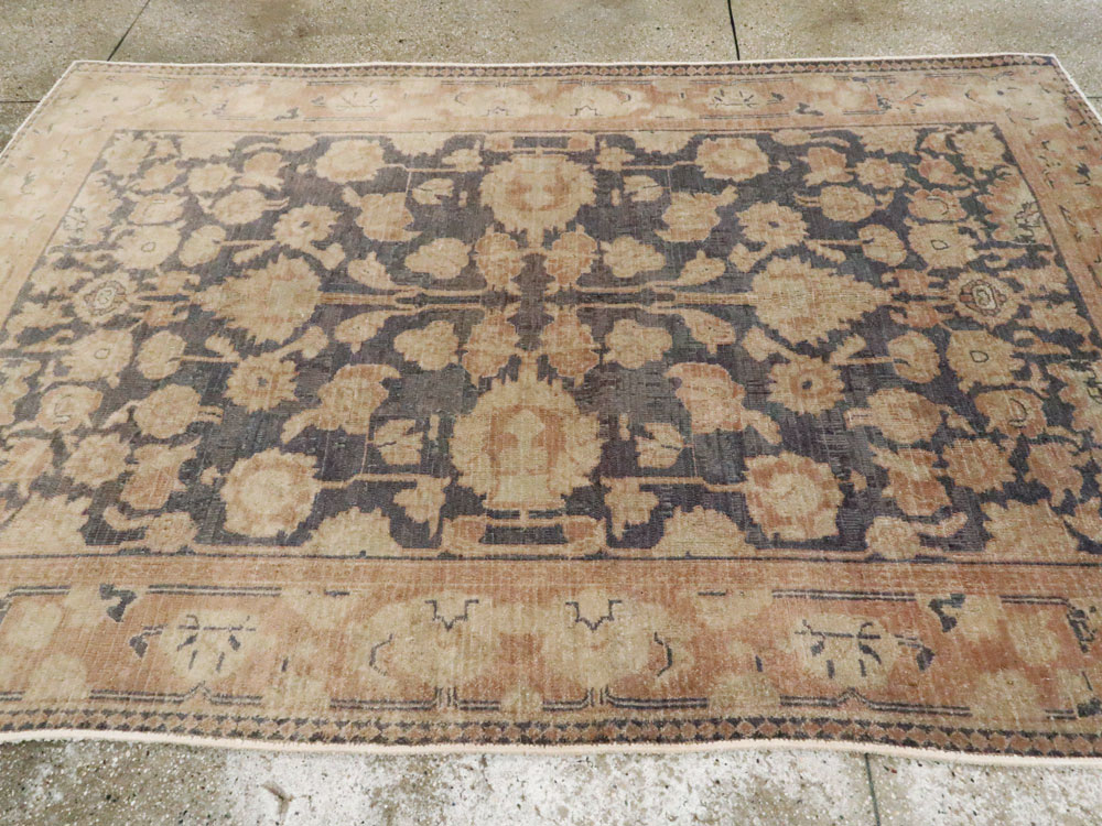 Antique Indian Agra Carpet, No.13970 - Gss