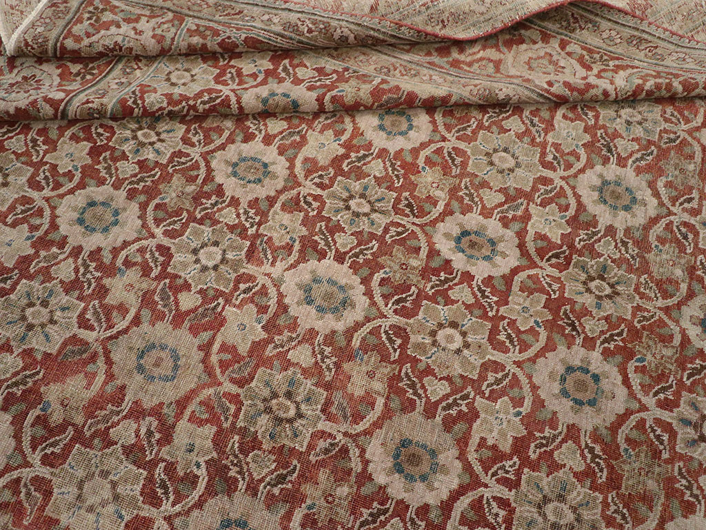 Antique Persian Tabriz Carpet, No.13971 - Gss
