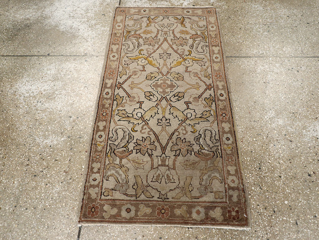 Antique Indian Lahore Rug, No.13977 - Gss