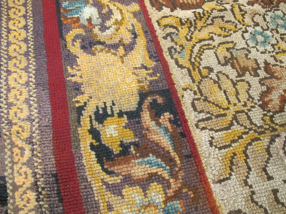Vintage Irish Donegal Accent Carpet, No.13979 - Gss
