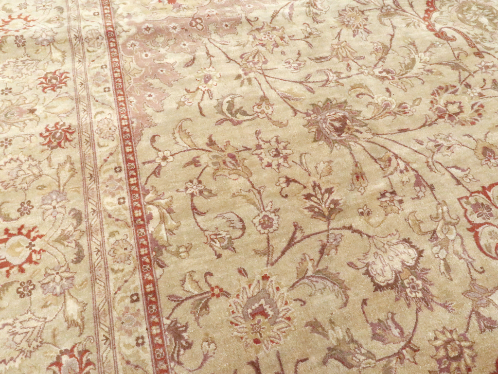 Vintage Persian Tabriz Carpet, No.13991 - Gss