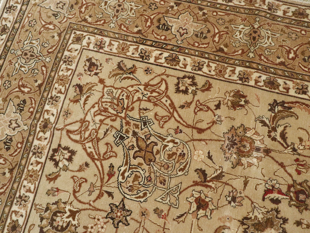 Vintage Persian Tabriz Carpet, No.13995 - Gss