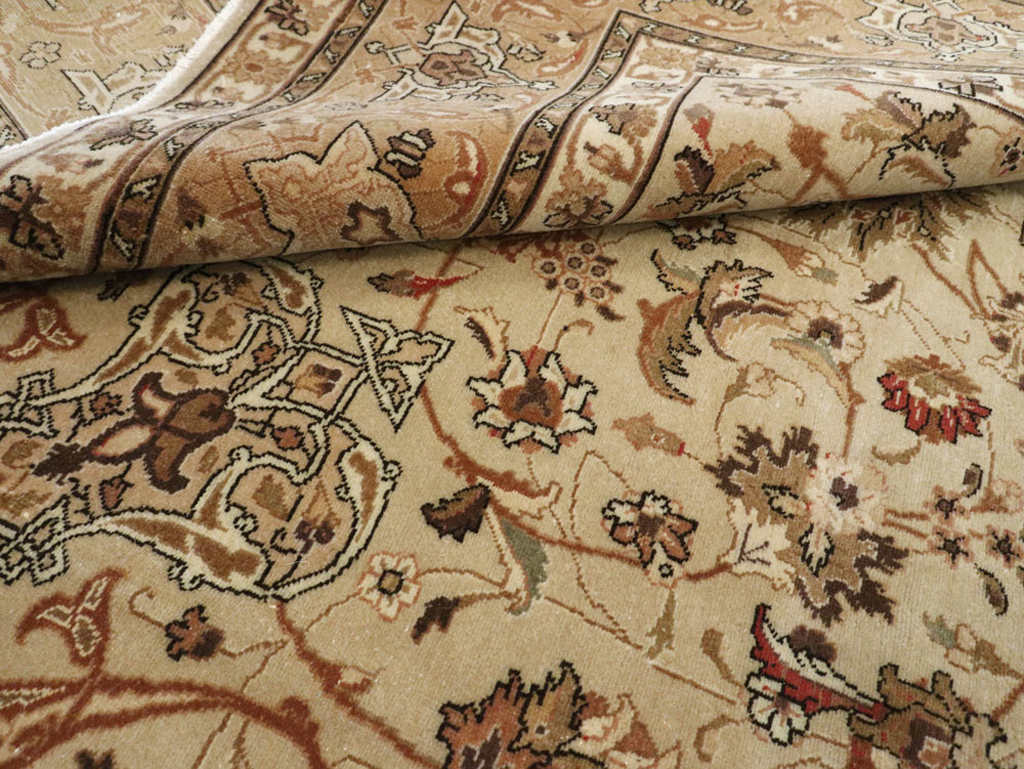 Vintage Persian Tabriz Carpet, No.13995 - Gss