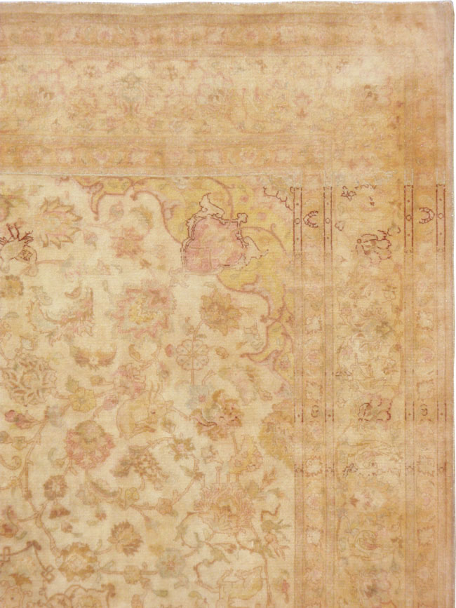 Vintage Persian Tabriz Carpet, No.13998 - Gss