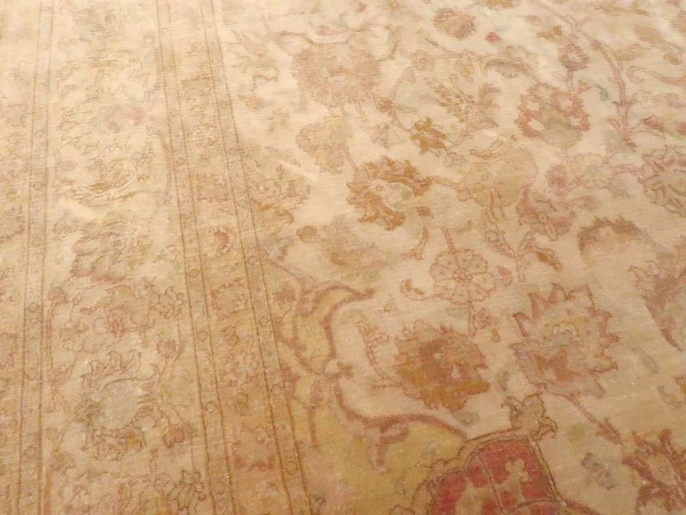 Vintage Persian Tabriz Carpet, No.13998 - Gss
