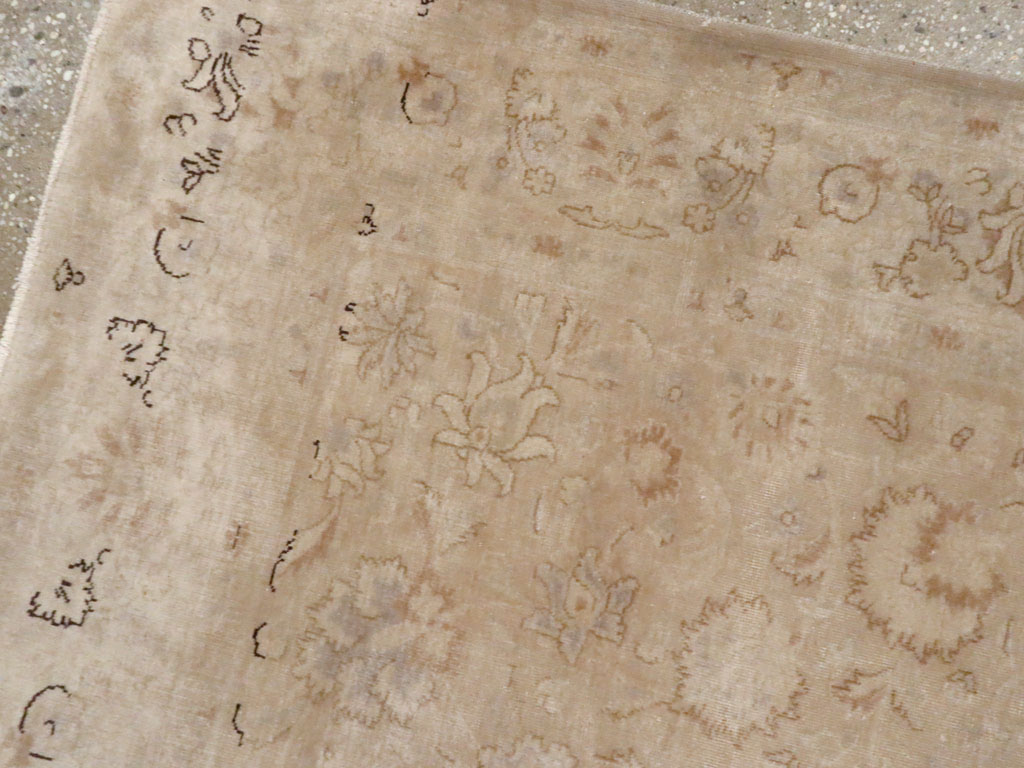 Vintage Persian Tabriz Carpet, No.14003 - Gss