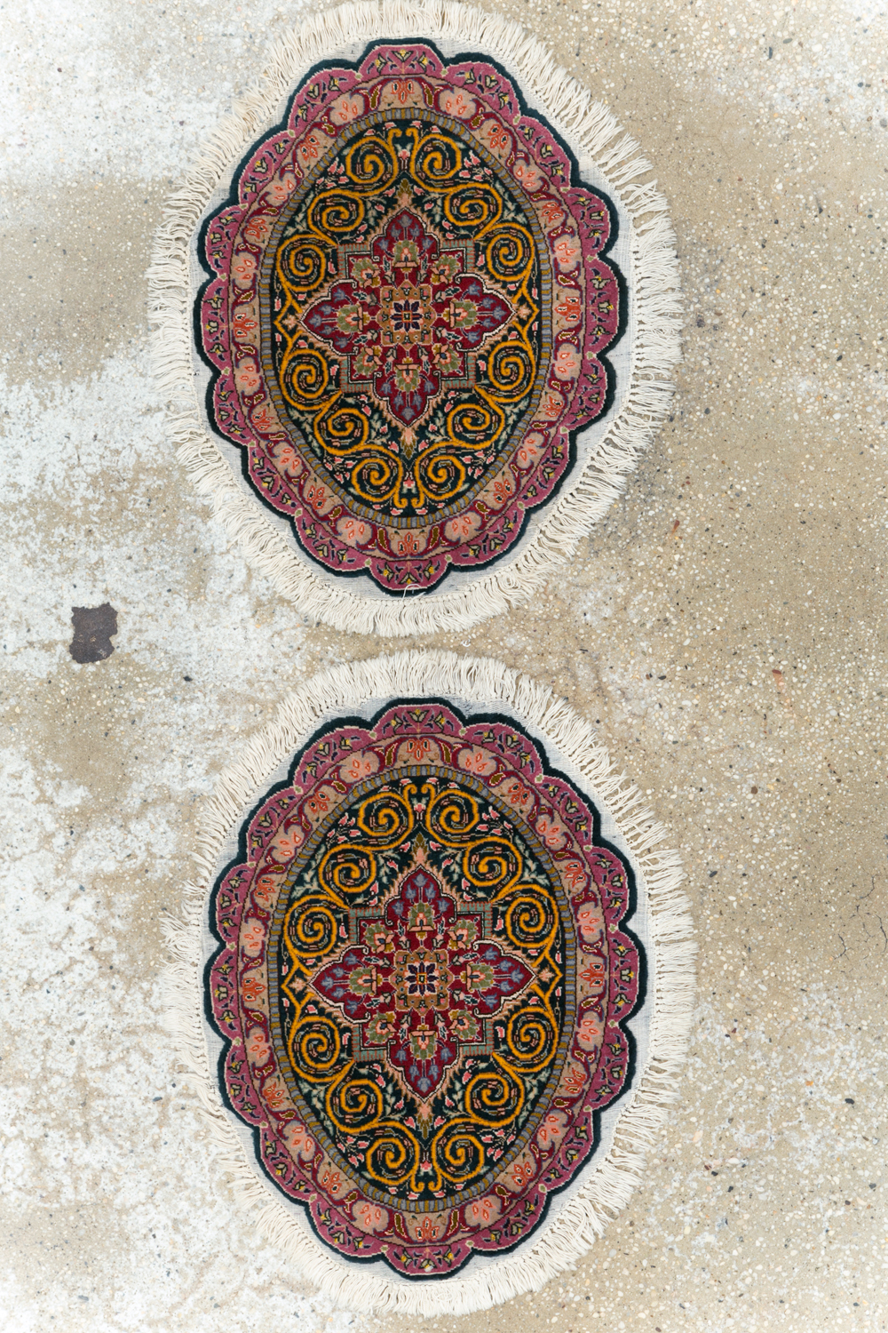 Vintage Persian Tabriz Oval Carpet (Pair: 2 of 2), No.14006 - Gss
