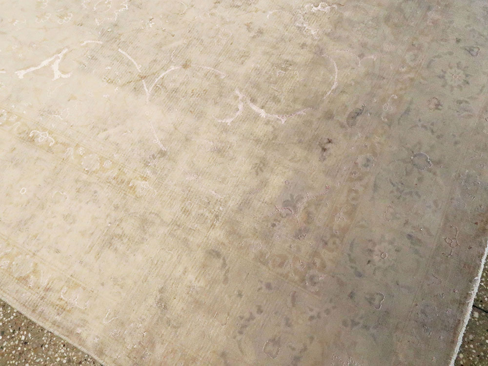 Vintage Persian Tabriz Carpet, No.14007 - Gss