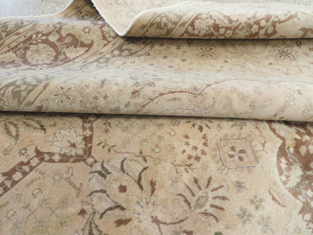 Vintage Persian Tabriz Carpet, No.14056 - Gss