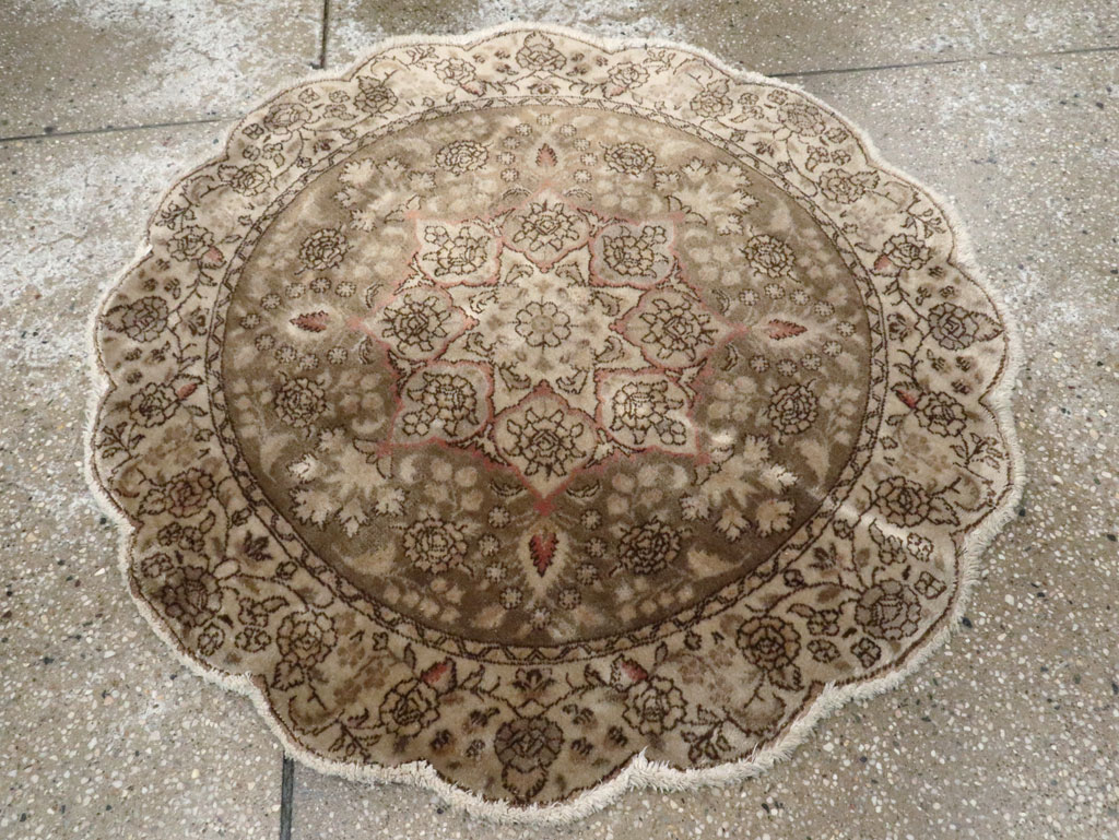 Vintage Persian Tabriz Round Carpet, No.14057 - Gss