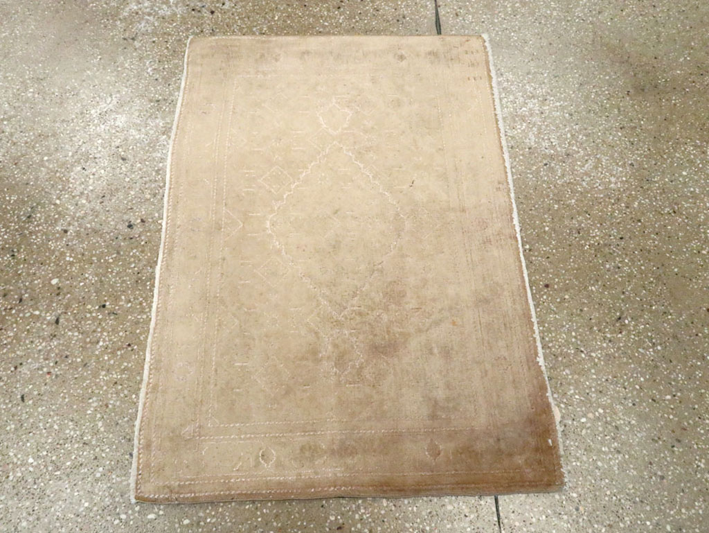 Vintage Persian Tabriz Rug, No.14059 - Gss