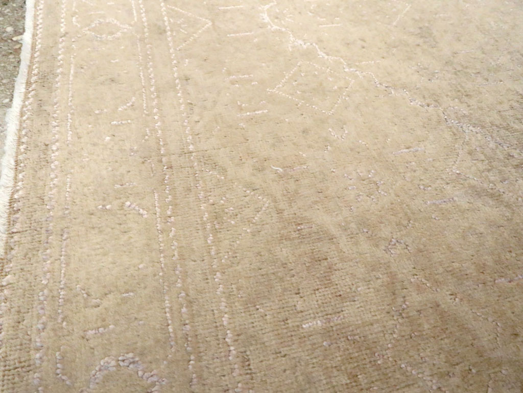 Vintage Persian Tabriz Rug, No.14059 - Gss