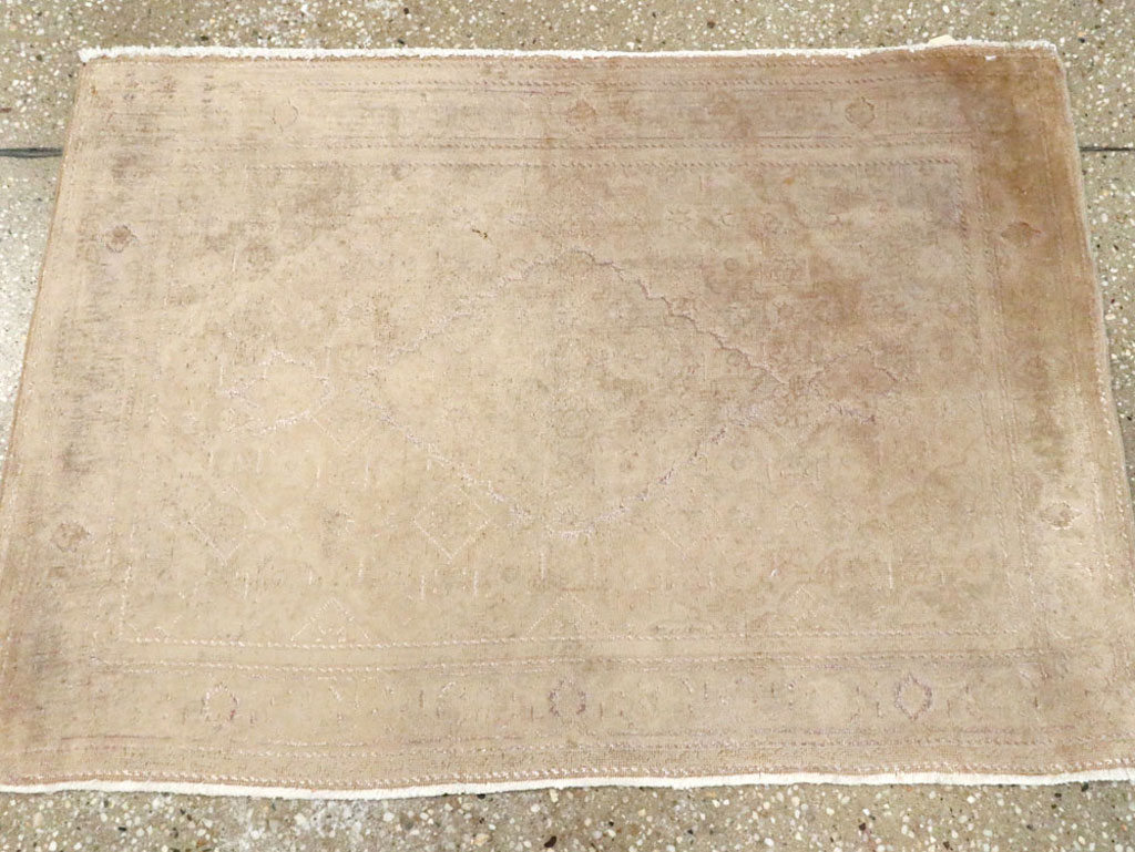 Vintage Persian Tabriz Rug, No.14059 - Gss