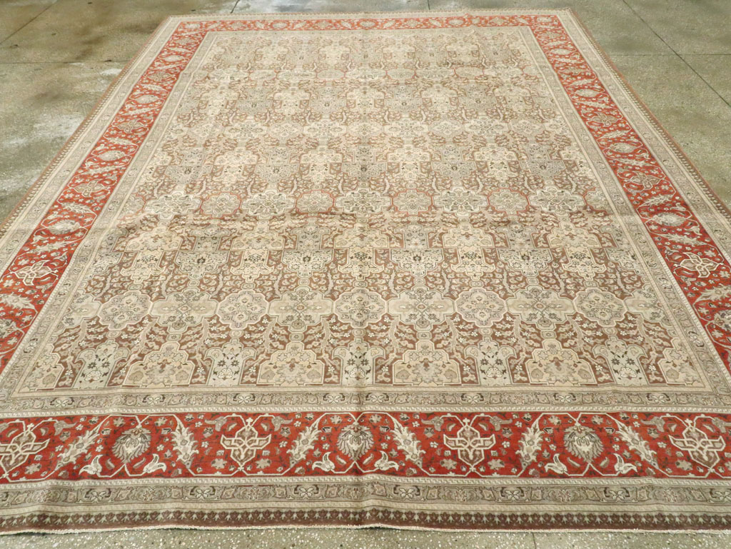 Vintage Persian Tabriz Carpet, No.14061 - Gss