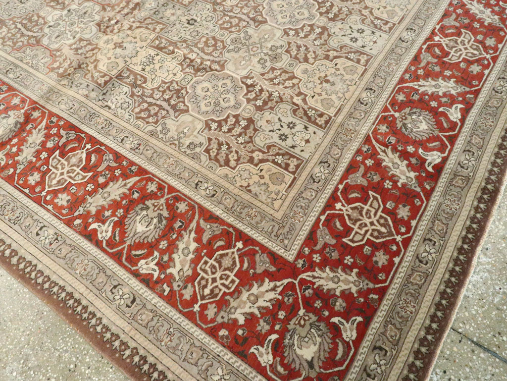 Vintage Persian Tabriz Carpet, No.14061 - Gss